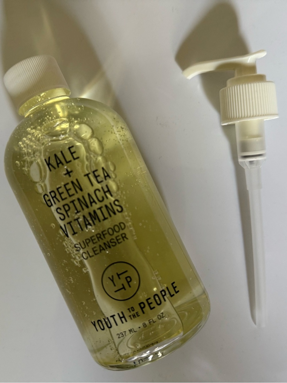 Youth to the People 8oz Kale+Green Tea Spinach Vitamins Superfood Cleanser NWT.